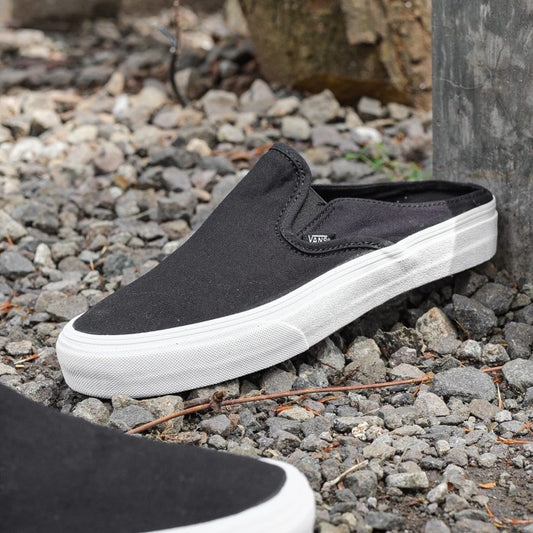 Vans Slip on Classic Mule Black White
