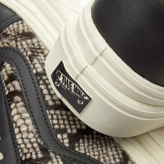 VANS VAULT UA SUPER COMFYCUSH OLD SKOOL LXBLACKMARSHMALLOW VN0A4U1E26F