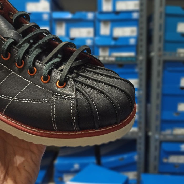 Adidas Superstar Boot Black Leather H00241