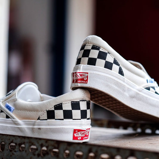 VANS VAULT SLIP ON OG CHECKERBOARD BLACK / WHITE ORIGINAL