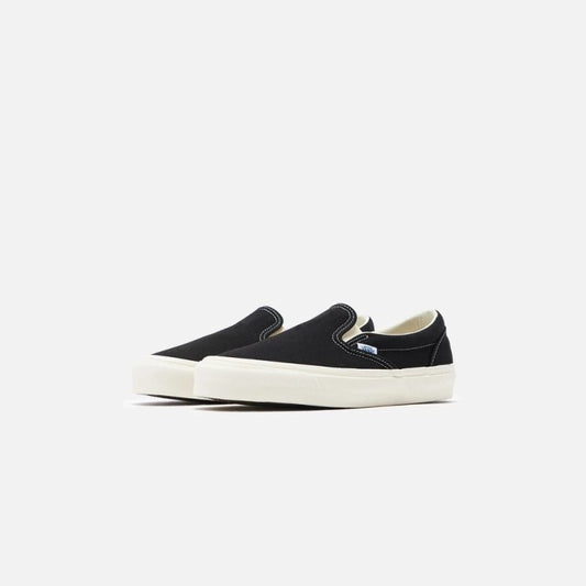 VANS UA OG Classic LX Canvas Slip-On Sneakers