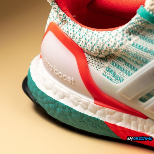 Adidas Ultraboost 5 DNA White Silver Multicolour ORIGINAL GZ0428