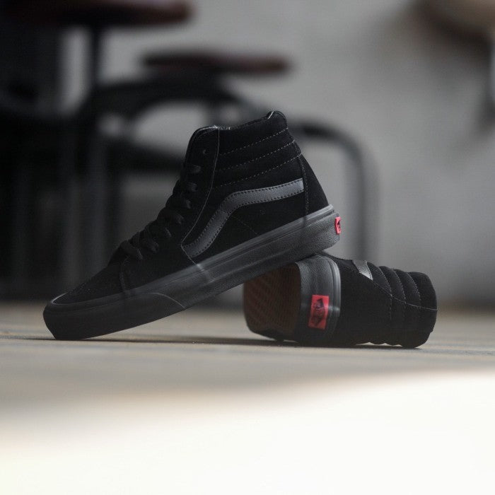 Vans SK8 Hi Classic All Black