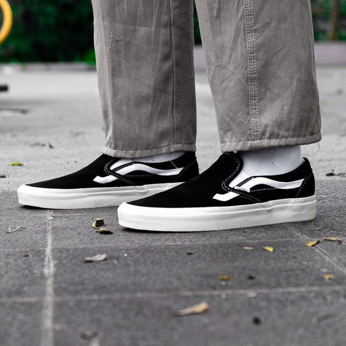Vans Slip On Classic Side Stripe Black White