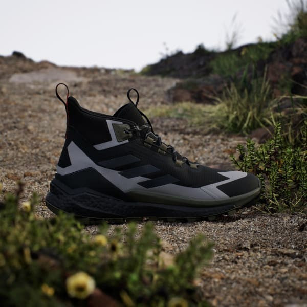 Adidas Terrex Free Hiker 2.0 Gore-tex Core Black Carbon Olive Strata IH3526