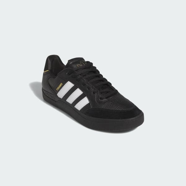 Adidas Tyshawn Low Core Black Cloud White Gold Metallic IE3124