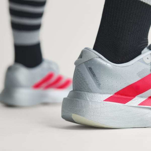Adidas ADIZERO EVO SL Silver Metallic Lucid Red Iron Metallic KI3383 KI3381