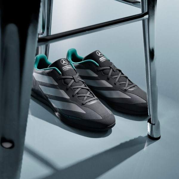 Adidas Feroza Base Tim F1 Mercedes AMG Petronas Core Black Silver Metallic Semi Mint Rush KJ6177