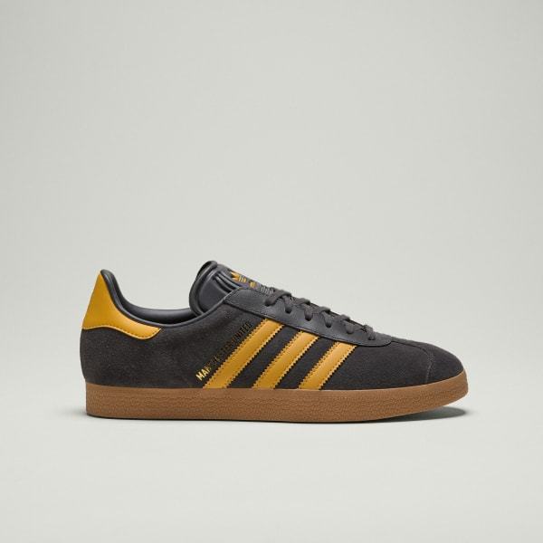 Adidas Gazelle Manchester United Utility Black Preloved Yellow Gum JR1410