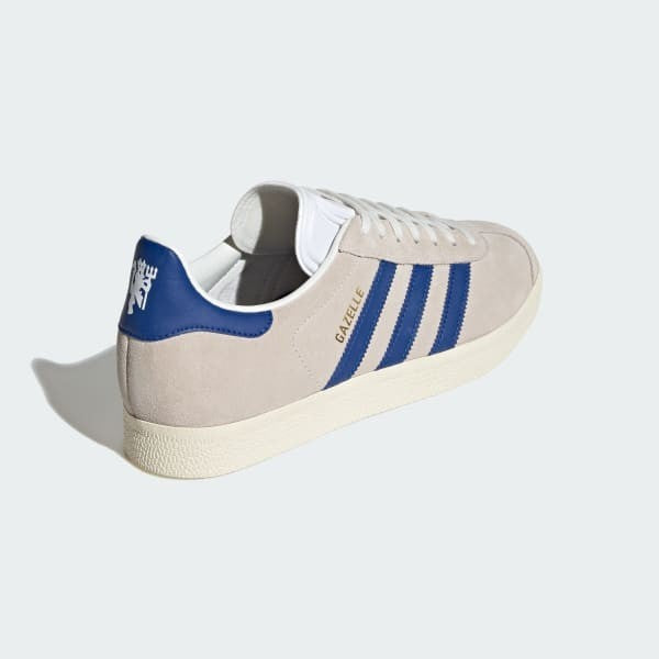 Adidas Gazelle x Manchester United Off White Royal Blue Cream White IH2633