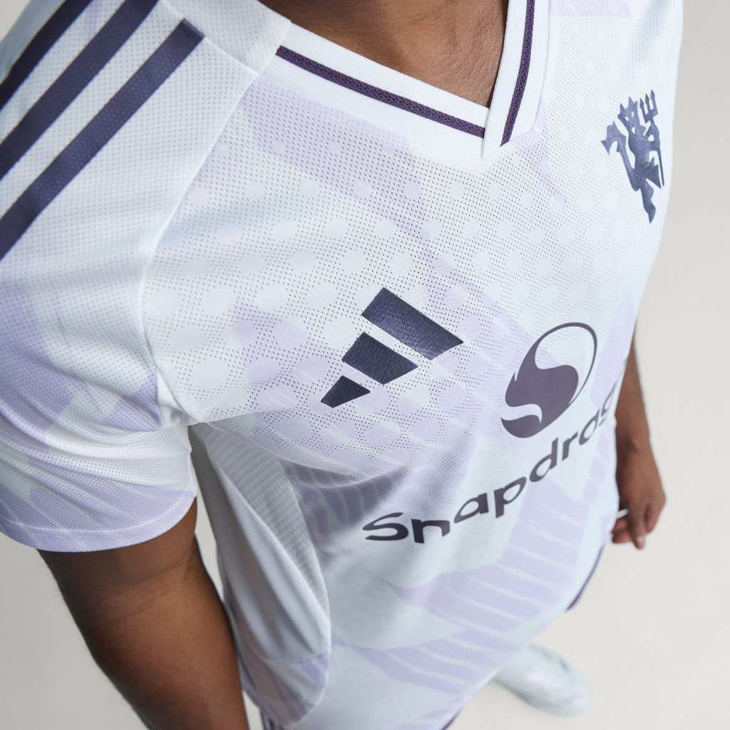 Adidas Manchester United 25/26 Away Authentic Jersey White JI7424