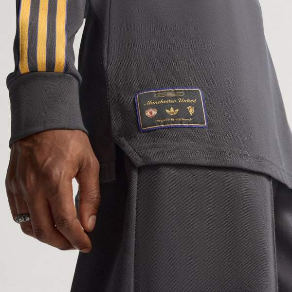 Adidas Manchester United Terrace Icons Long Sleeve Polo Shirt Utility Black JN2822