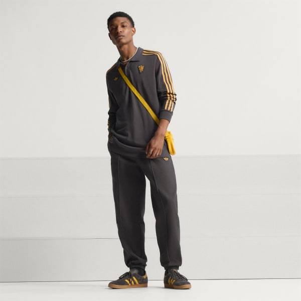 Adidas Manchester United Terrace Icons Long Sleeve Polo Shirt Utility Black JN2822