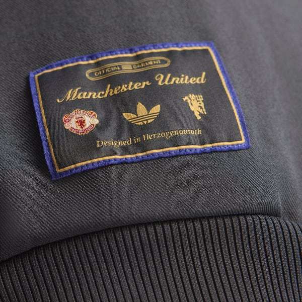 Adidas Manchester United Track top Utility Black JN2816