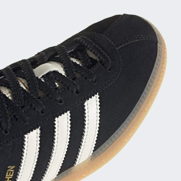 Adidas Munchen Core Black Off White Gum IH4206
