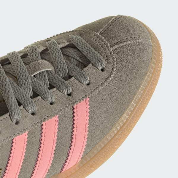 Adidas Munchen Silver Pebble Glow Pink Orbit Grey IH4222