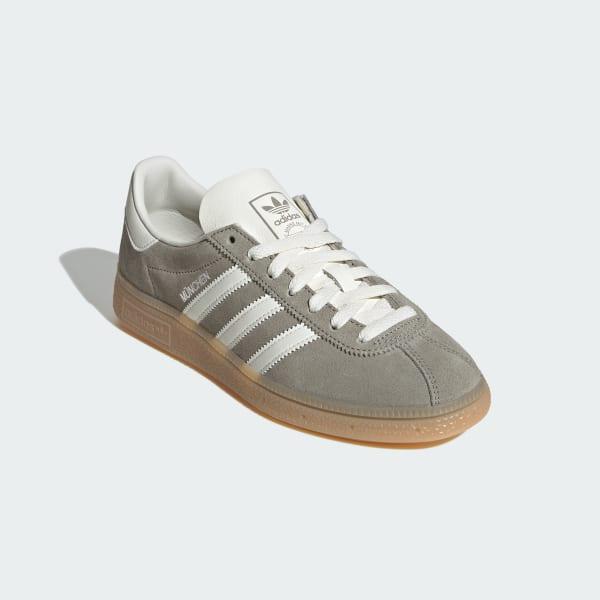 Adidas Munchen Silver Pebble Off White Silver Metallic JS3990