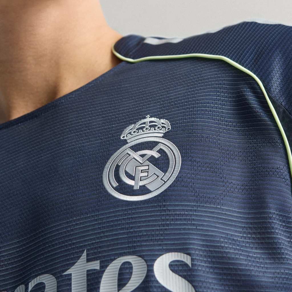 Adidas Real Madrid 25/26 Away Authentic Jersey Legend Ink JV5920