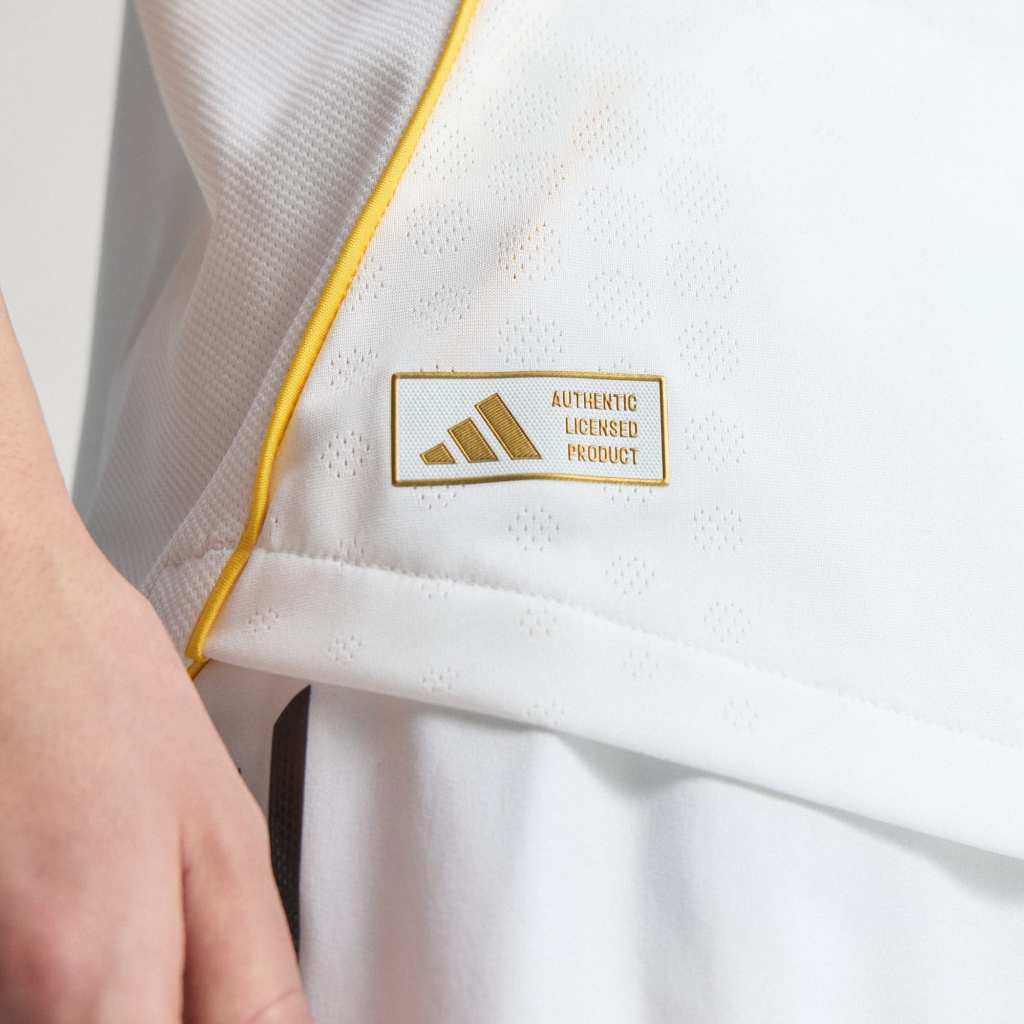 Adidas Real Madrid 25/26 Home Authentic Jersey White JV5918