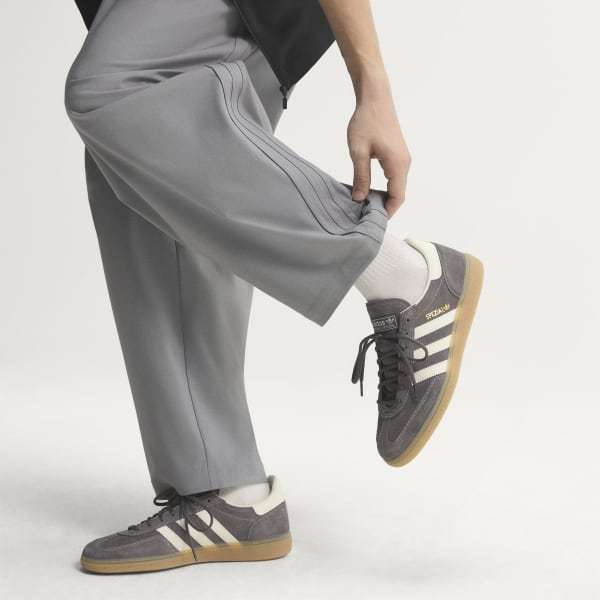 Adidas Spezial Handball Grey Strata Off White Gum KZ6705