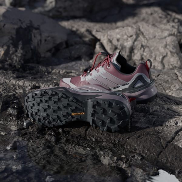 Adidas Terrex Skychaser Gore-tex Burgundy Preloved Fig Grey Two IH1100