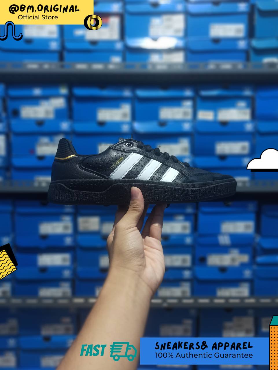 Adidas Tyshawn Low Core Black Cloud White Gold Metallic IE3124