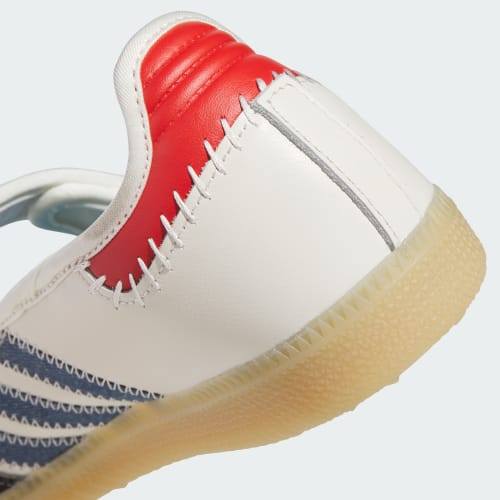 Adidas x PIXAR TOY STORY Samba Jane Off White Core Black Gum LA1428