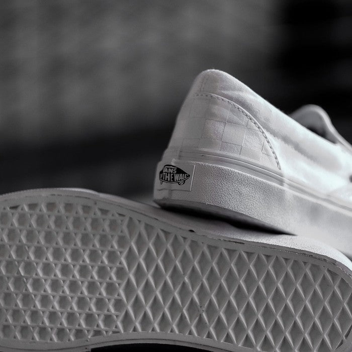 Vans Slip On Classic Checkerboard True White