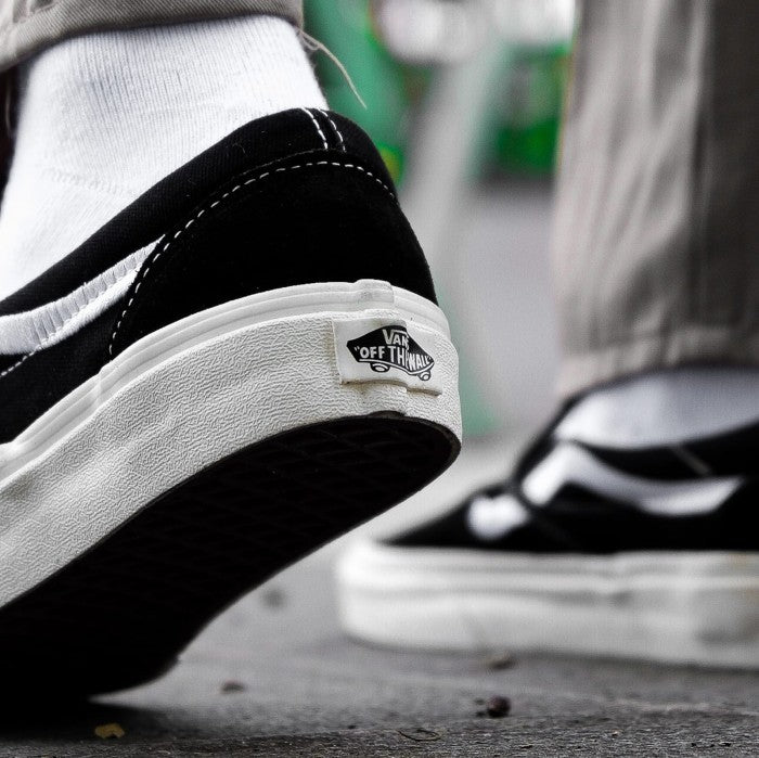 Vans Slip On Classic Side Stripe Black White