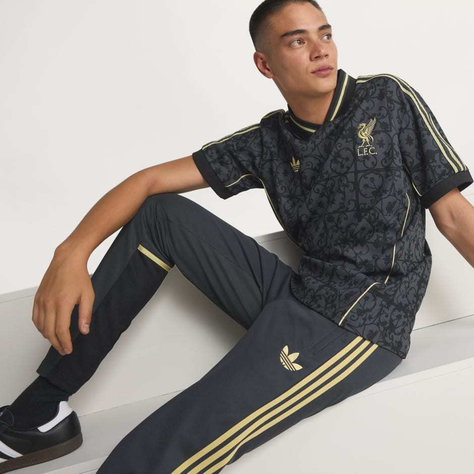 Adidas Liverpool 2025/2026 Jersey Lifestyler Carbon Halo Gold JW5462