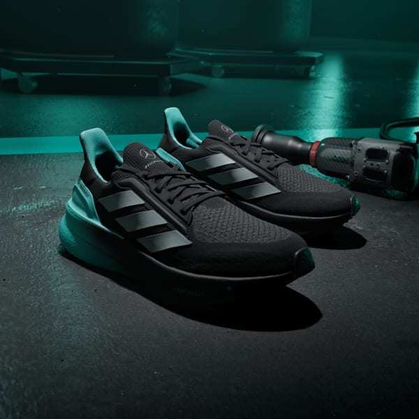 Adidas Ultraboost 5 Mercedes AMG Petronas F1 Team Core Black Silver Metallic Semi Mint Rush KJ3673