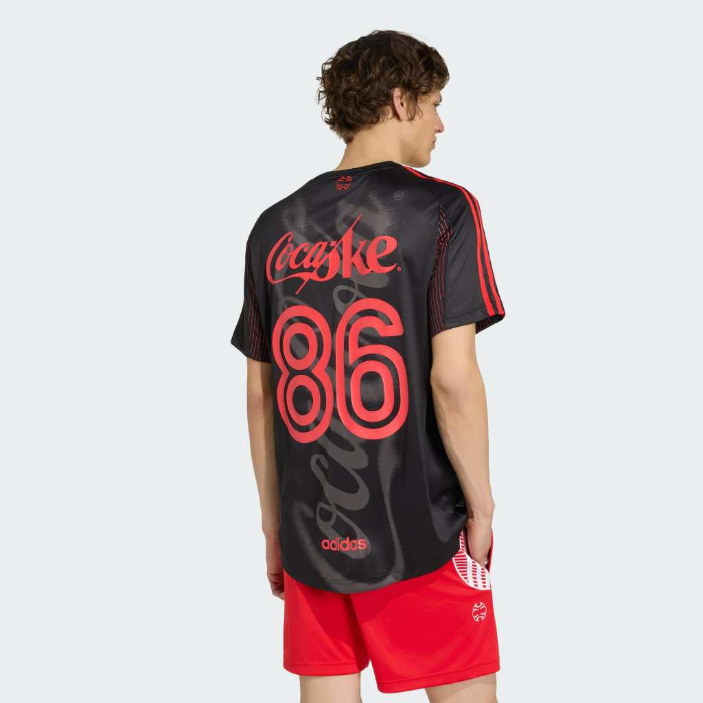 Adidas x COCA COLA TEAMGEIST 26 Black KY2104