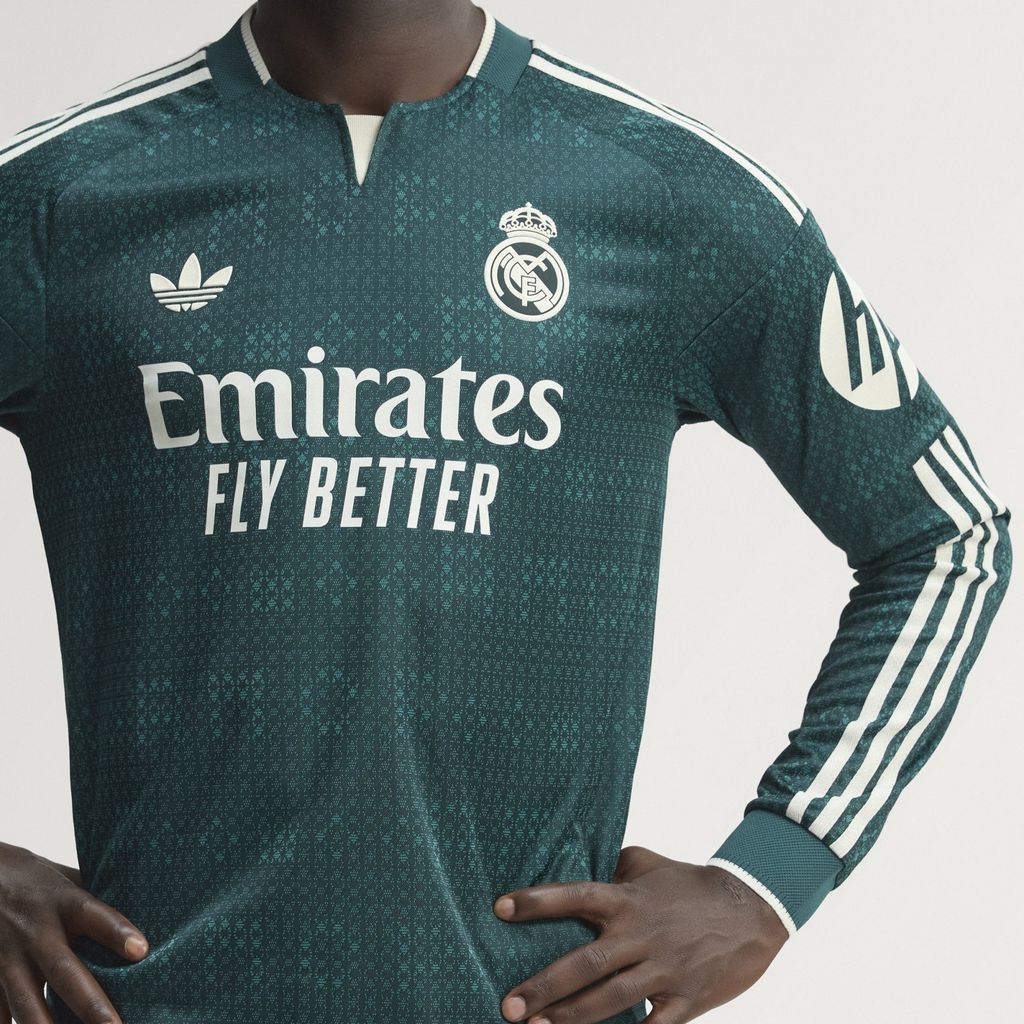 adidas Real Madrid 26/27 Away Authentic Jersey Long Sleeve Aurora Ivy KC3980