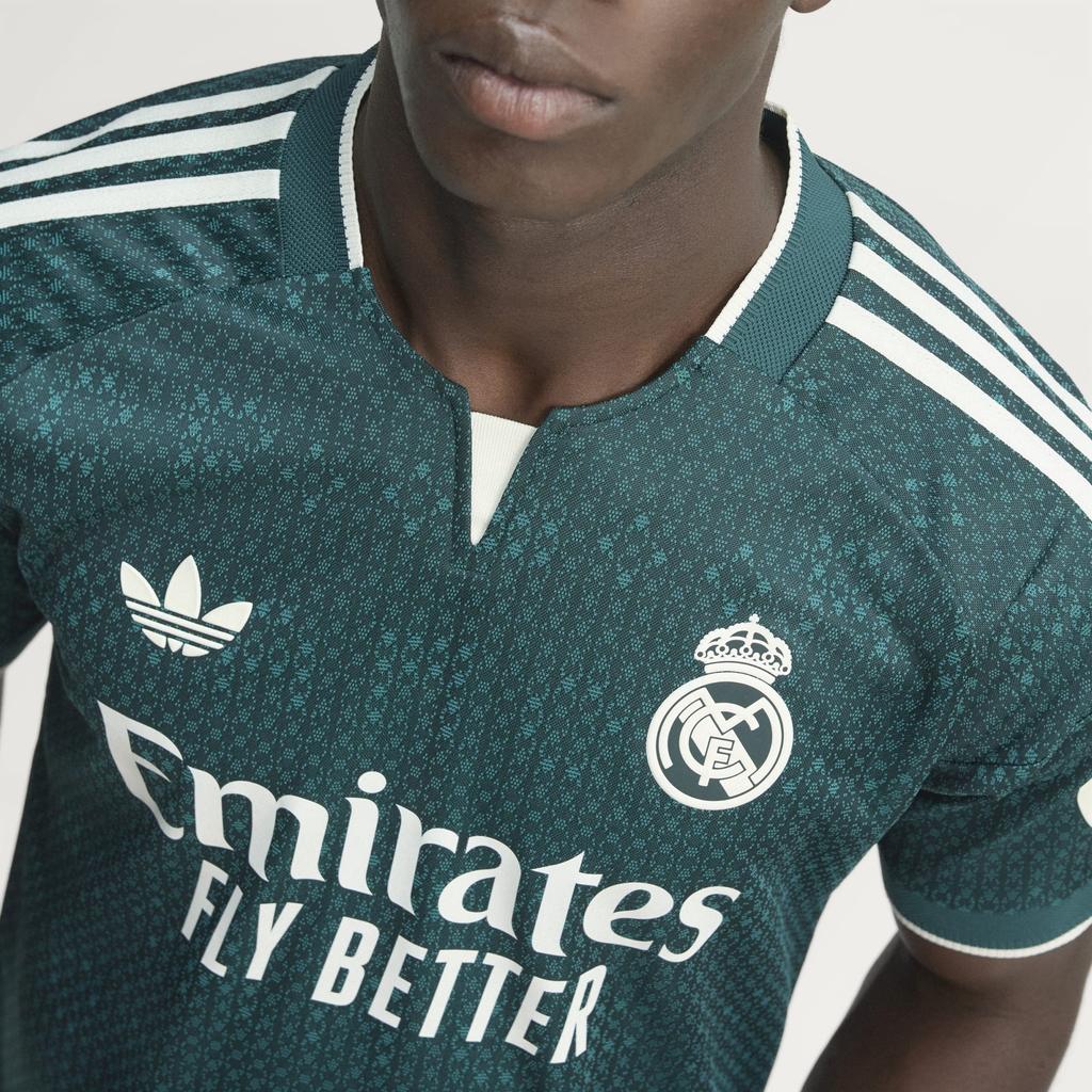 Adidas Real Madrid Away Authentic Jersey 26/27 Aurora Ivy JZ7219