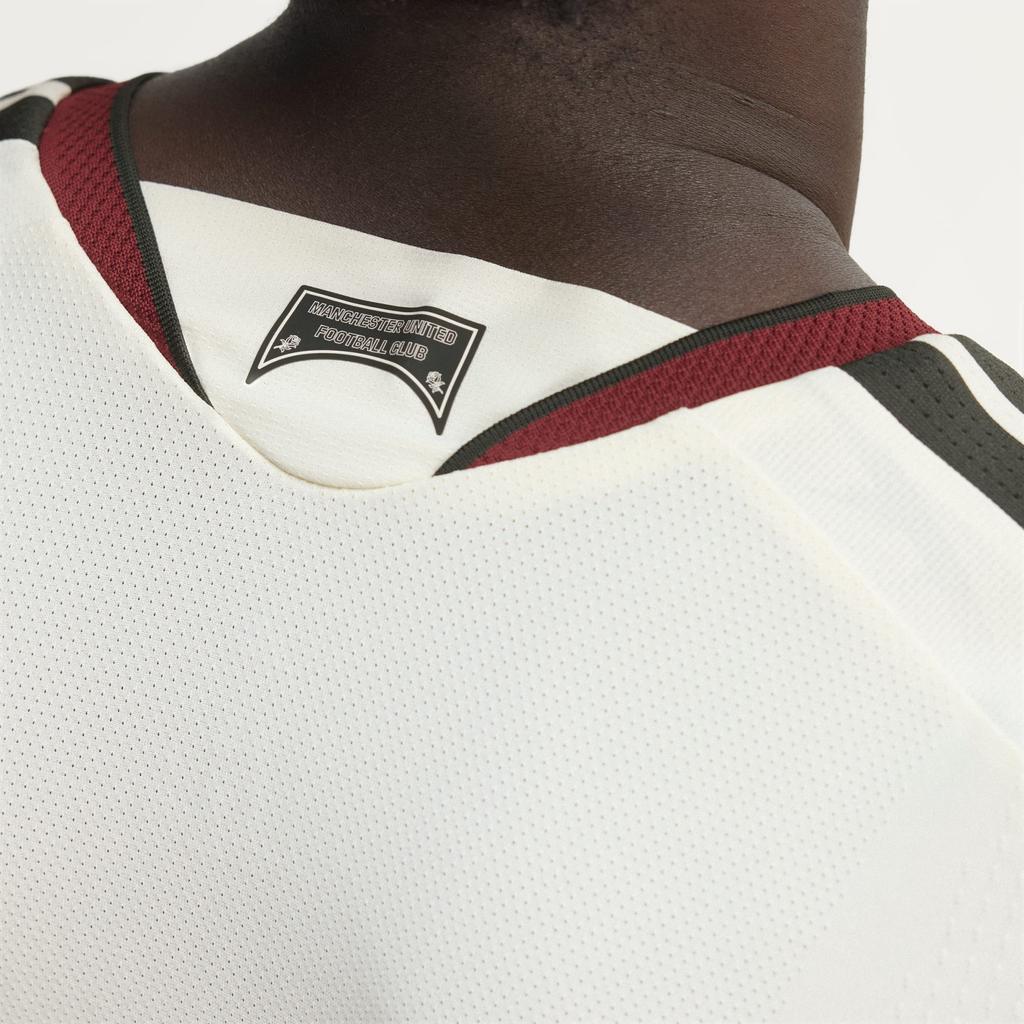 adidas Manchester United 26/27 Authentic Third Jersey Ivory KA6875