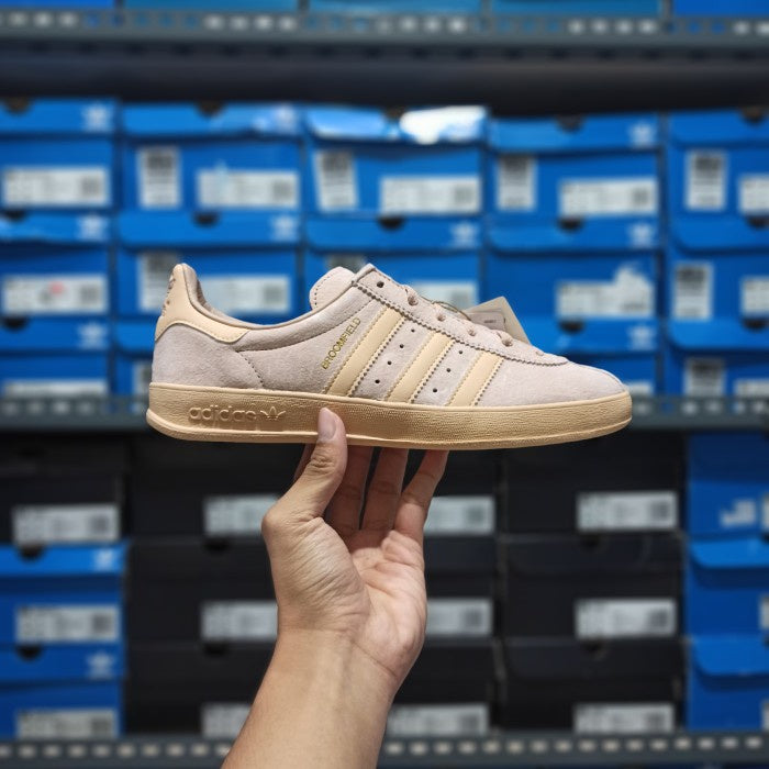 Adidas Broomfield Pink Gumsole