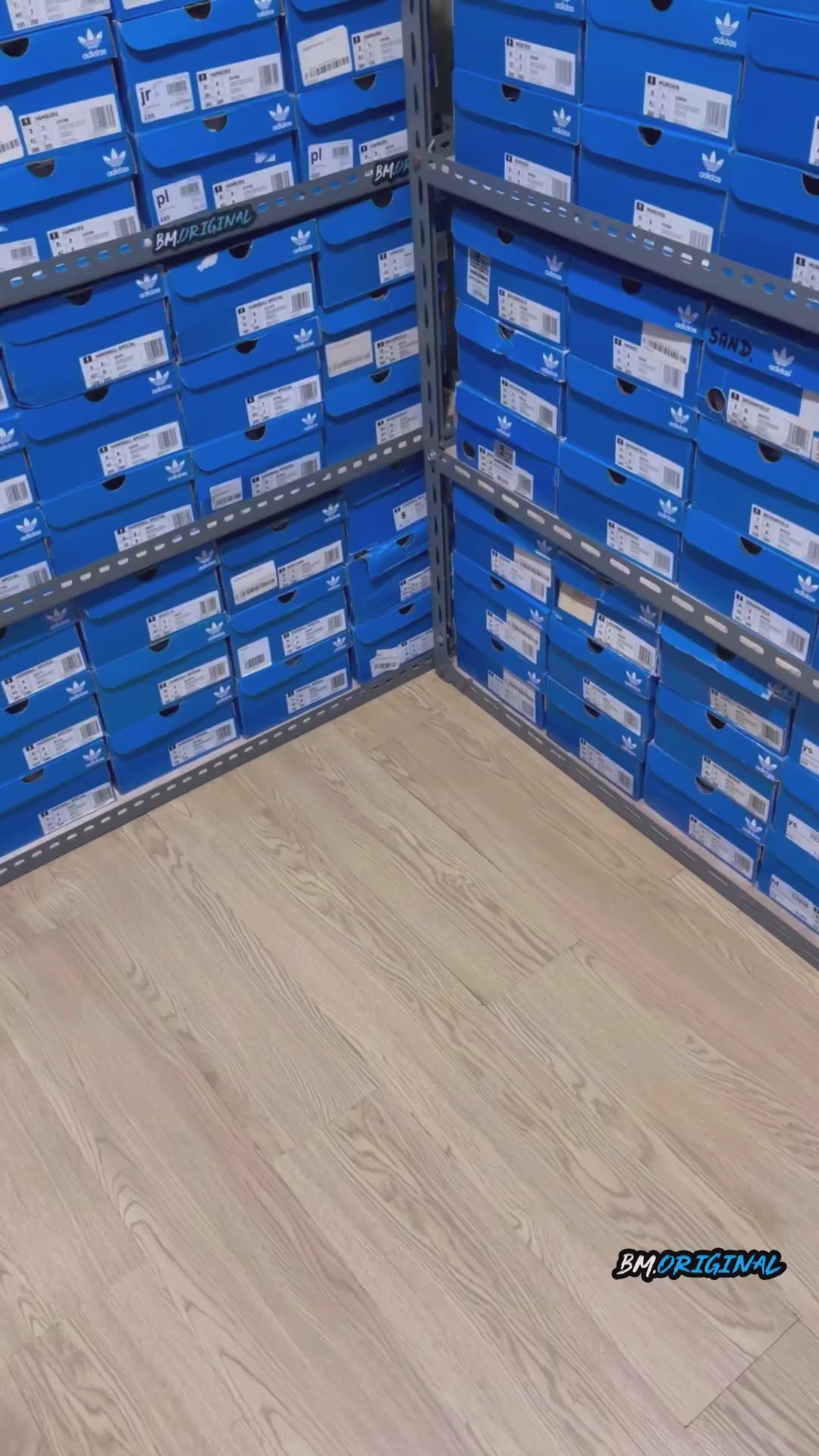 Adidas Munchen Edge Deep Blue Soft Red OG Exclusive ORIGINAL