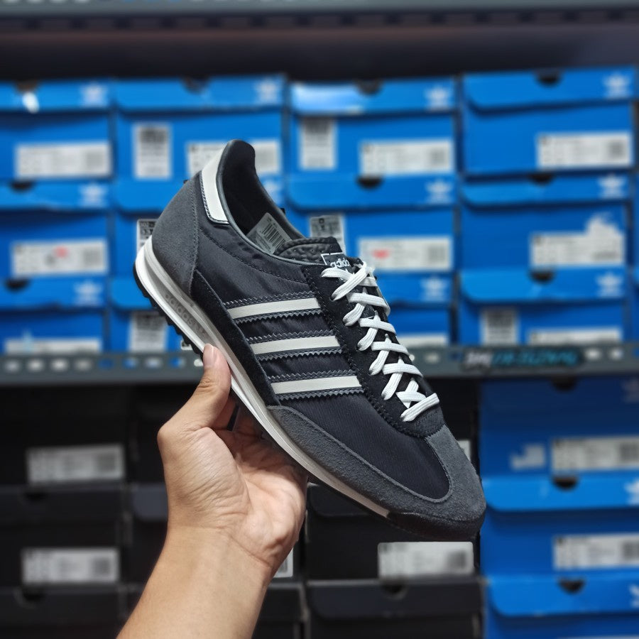Adidas SL 72 Black FV9784
