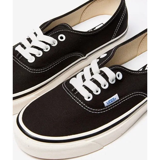 Vans UA Authentic 44 DX Black White ORIGINAL VN0A38ENMR2