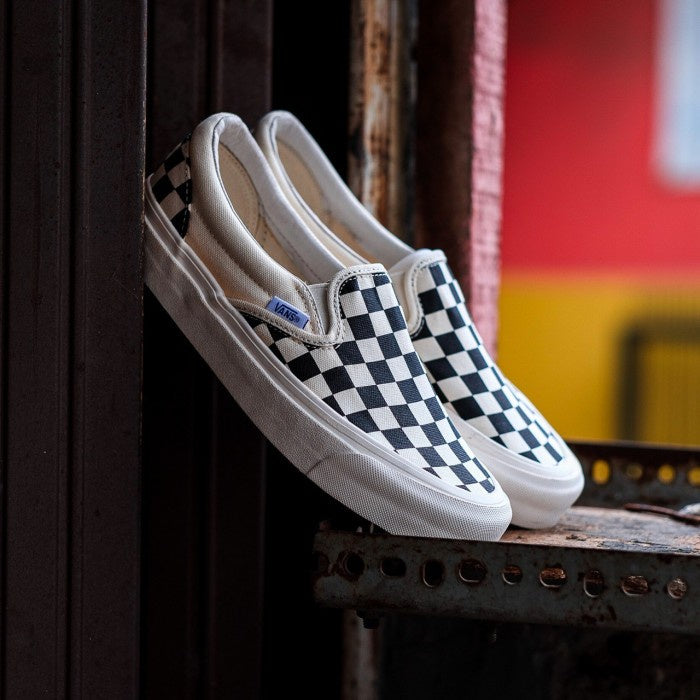 VANS VAULT SLIP ON OG CHECKERBOARD BLACK / WHITE ORIGINAL