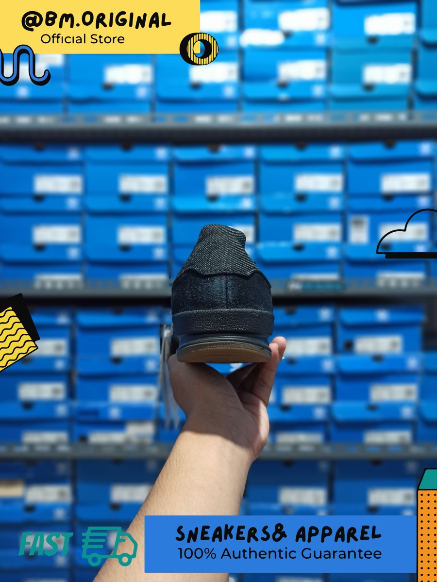 Adidas Jeans OG Black All BLACK Textile Gumsole Exclusive