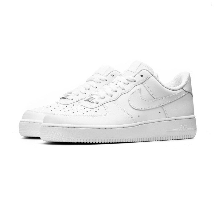 NIKE AIR FORCE 1 '07