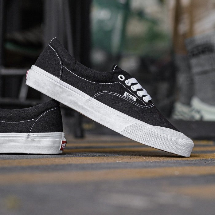 Vans Era Toe Cap Black White ORIGINAL