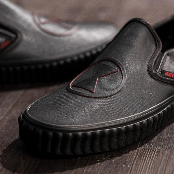 Vans X MARVEL Slip On Black Widow Bumper ORIGINAL
