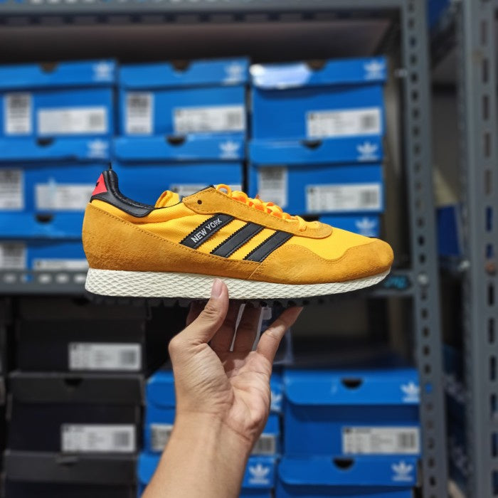 Adidas New York Yellow Black x TAXI ORIGINAL FZ0738