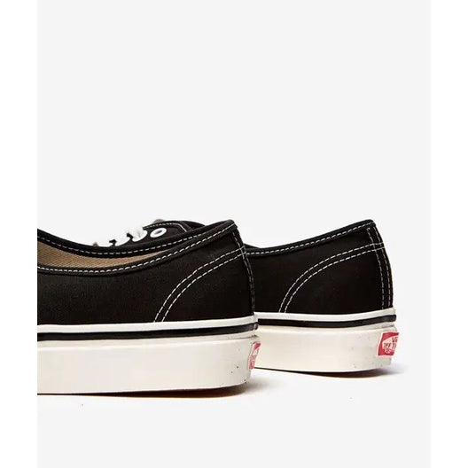 Vans UA Authentic 44 DX Black White ORIGINAL VN0A38ENMR2
