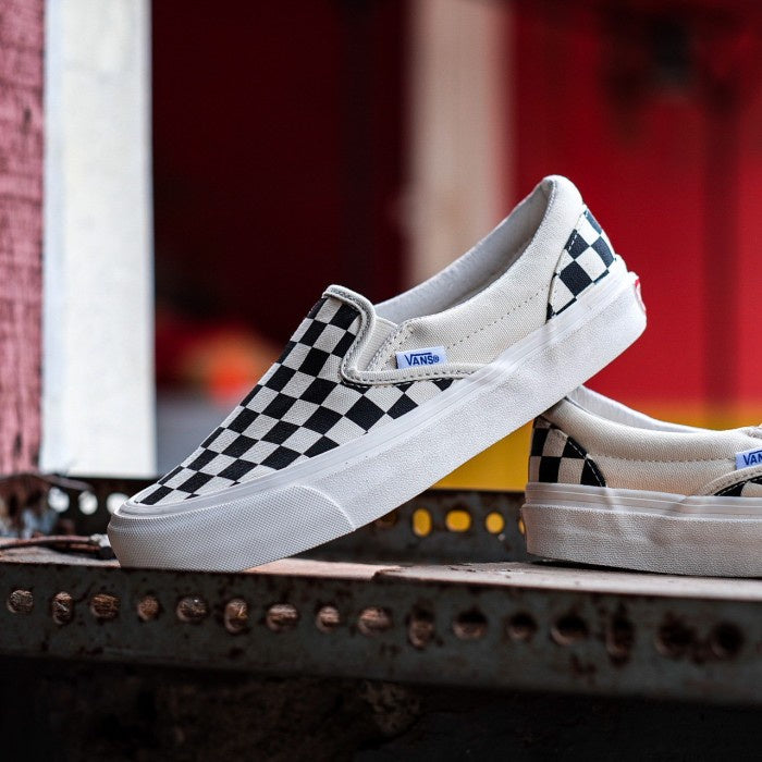 VANS VAULT SLIP ON OG CHECKERBOARD BLACK / WHITE ORIGINAL