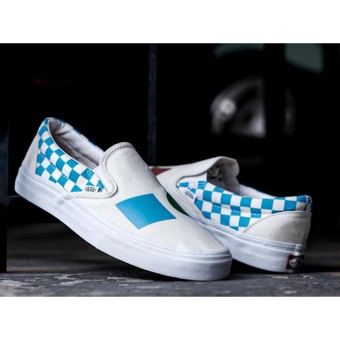 Vans Slip On X MOCA Logo Cyan White ORIGINAL