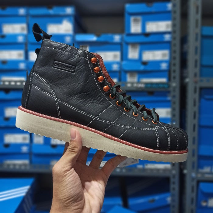 Adidas Superstar Boot Black Leather H00241