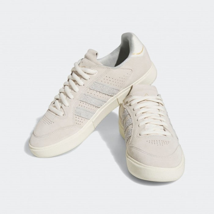 Adidas Skateboarding Tyshawn Low Chalk White Grey One Cream HQ2006